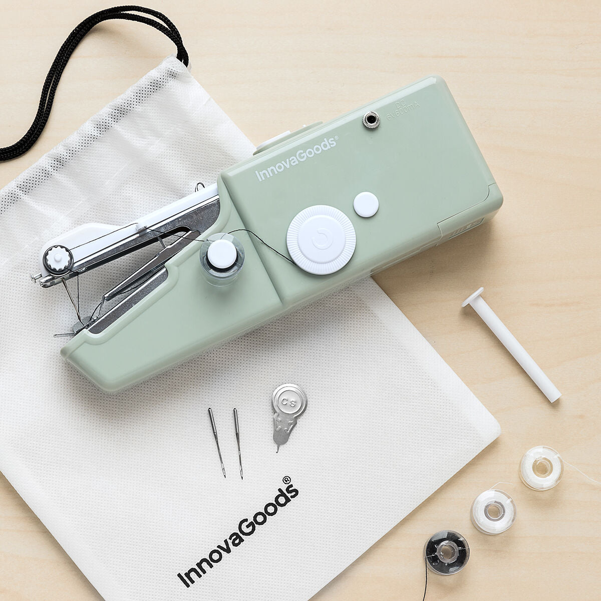 👉 Mini Máquina de Coser Portátil – Fácil y Práctica
